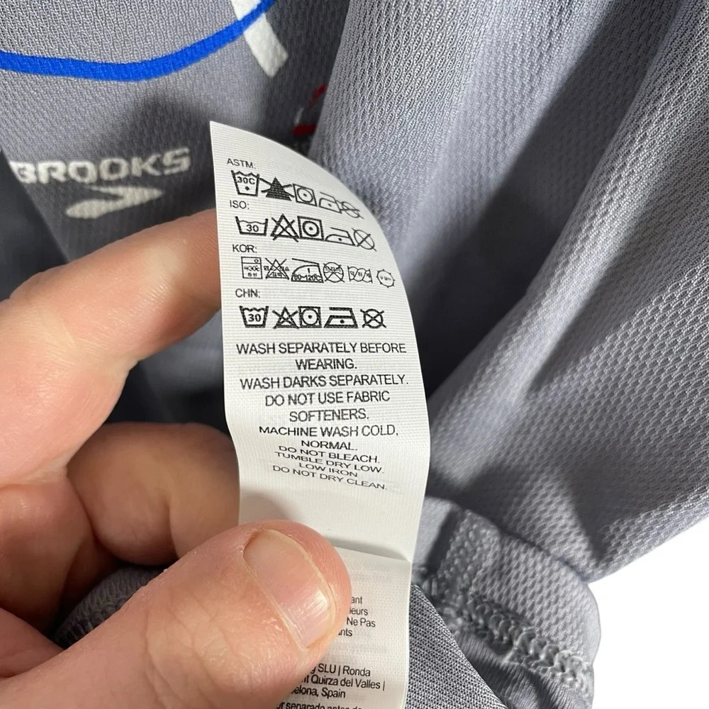 NWOT Brooks Running Pancake Run Athletic Tee in Grey Size XL - Picture 9 of 9